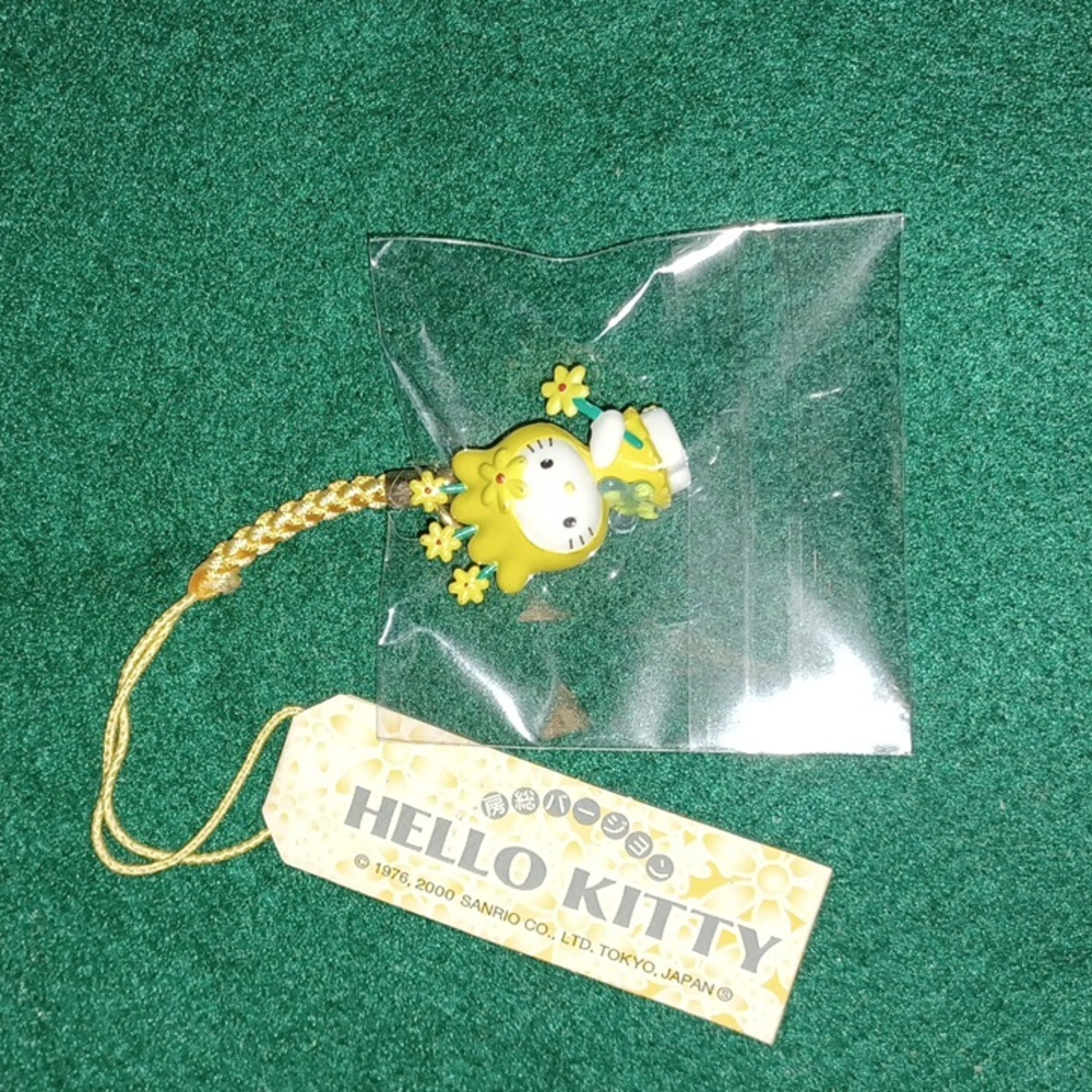 Sanrio Phone Charm Flower 🌼 Fairy